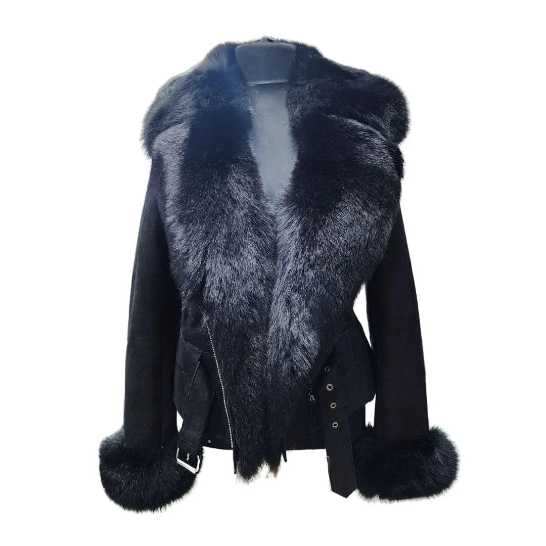 Azalea Shearling Jacket With Large Fox Fur 3 Azalea Shearling Jacket With Large Fox Fur