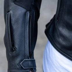 "The Real Racer" Black Premium Leather Armored Motorcycle Jacket 24 "The Real Racer" Black Premium Leather Armored Motorcycle Jacket -Leather Clothing Store DSC04395