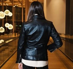 Meredith's Biker Style Jacket With Snap Buttons Closure 13 Meredith's Biker Style Jacket With Snap Buttons Closure -Leather Clothing Store DSC09863